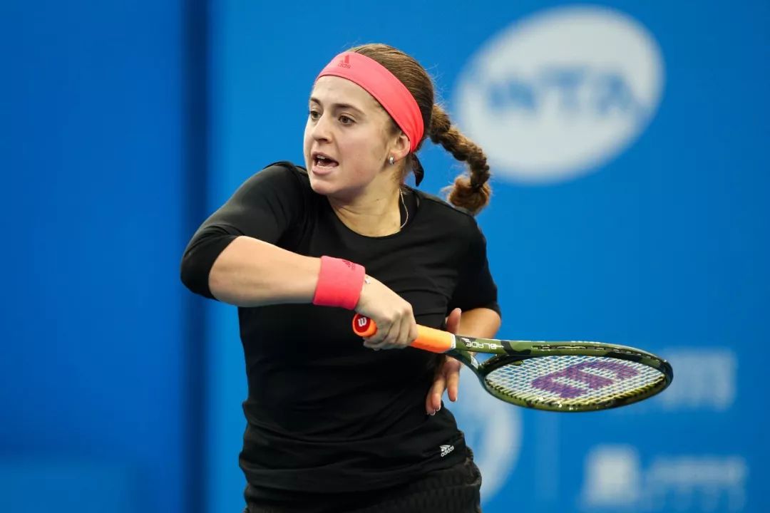 关于洛杉矶湖人训练开放日；赛前遗憾出局引欢呼；全明星赛在即；数据趋势出现新变化的信息-爱游戏入口