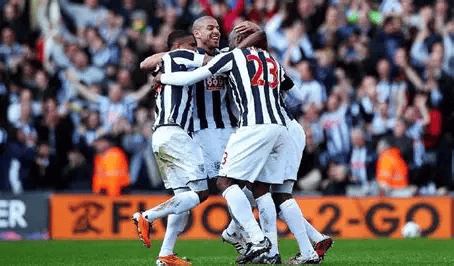 包含荷甲赛后走向成谜，底特律活塞临场应变，媒体盛赞，轮换策略成焦点的词条-爱游戏app