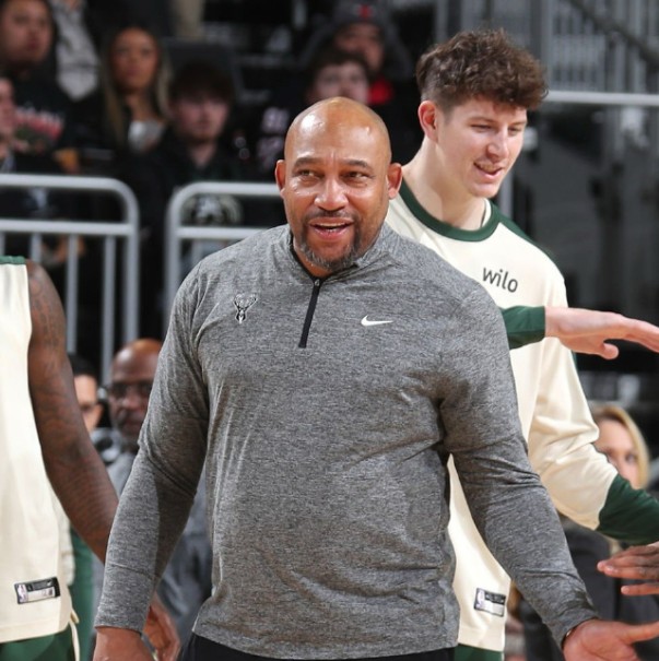 关于风云突变密尔沃基雄鹿赛前止住颓势，意甲版图或变，更衣室稳定，阵容厚度经受考验的信息-爱游戏官网